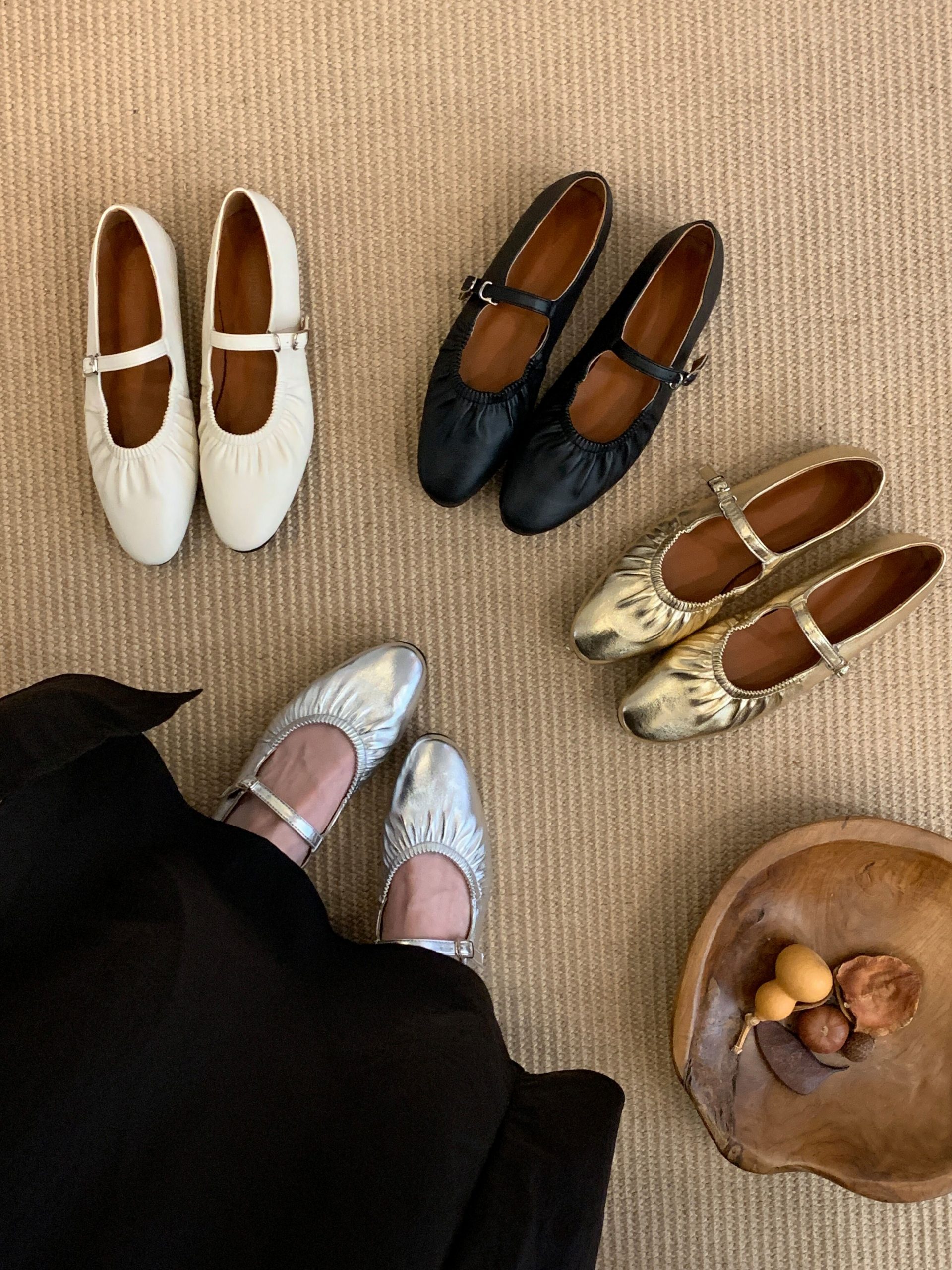 2025 French Style Pleated Mary Jane Ballet Flats for Women - Low Heel Buckle Shoes
