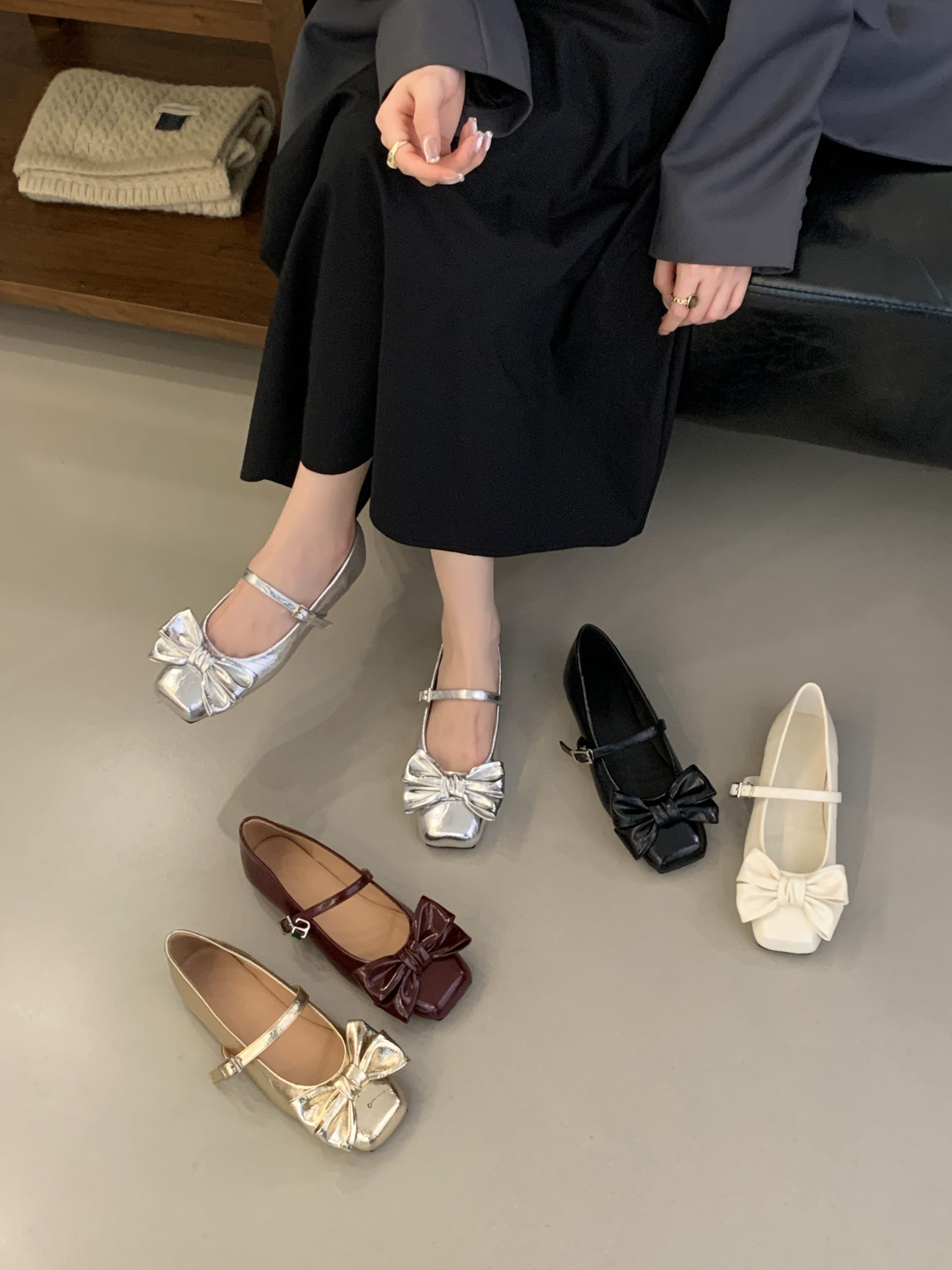 2025 New Autumn French Retro Square Toe Bow Mary Jane Shoes Women Fashion One-Strap Low Top Flats