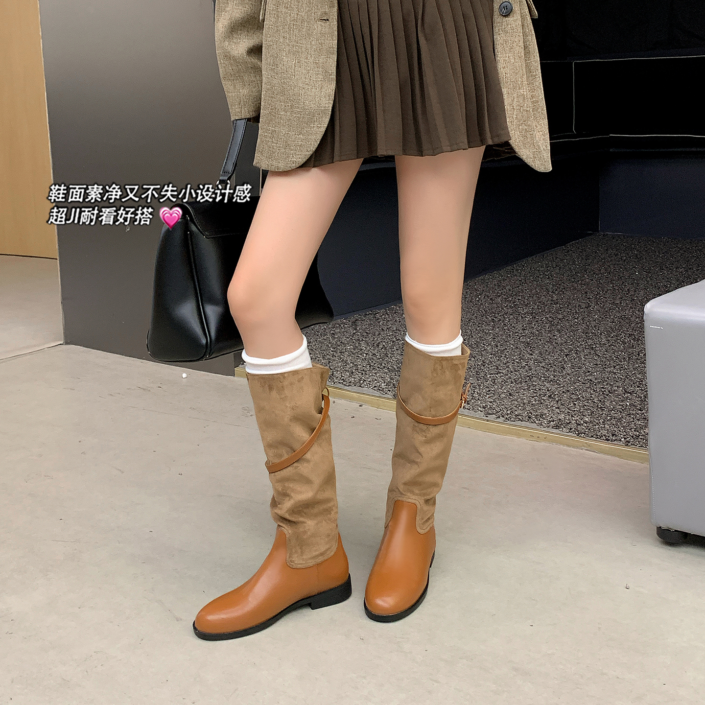 Viral Retro Genuine Leather Round Toe Flat Mid-Calf Boots Women Belt Buckle Wide Shaft Slimming Western Cowboy Boots